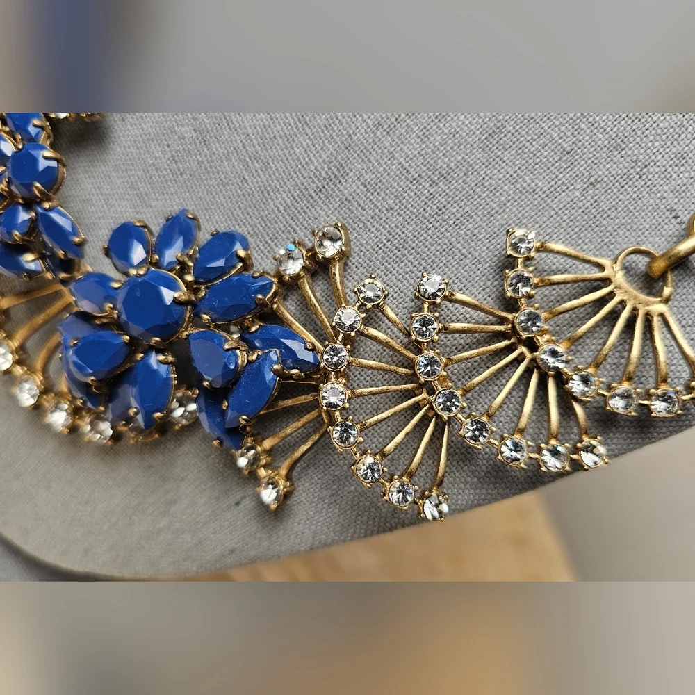 [J. CREW] Vintage Gold Tone Blue Stones Fan Crysral Gemstones Statement Necklace